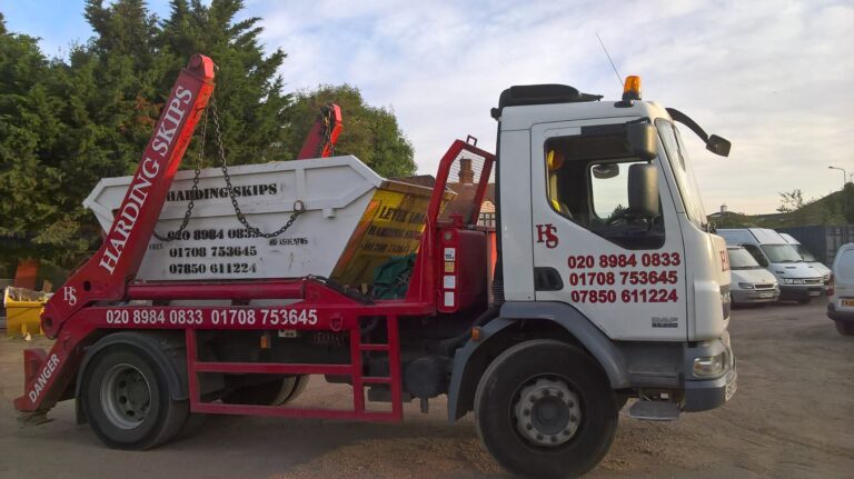 SKIP HIRE IN HORNCHURCH AND ESSEX